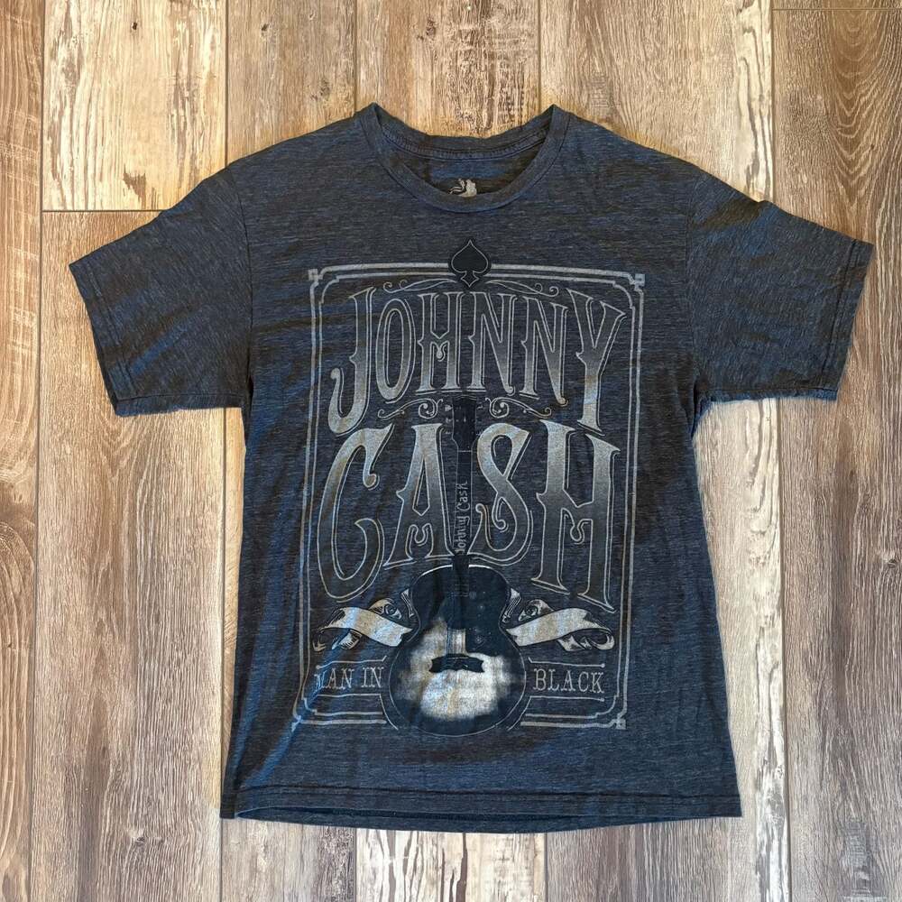 Johnny Cash Man in Black Graphic T Shirt Zion Rootswear Men’s M